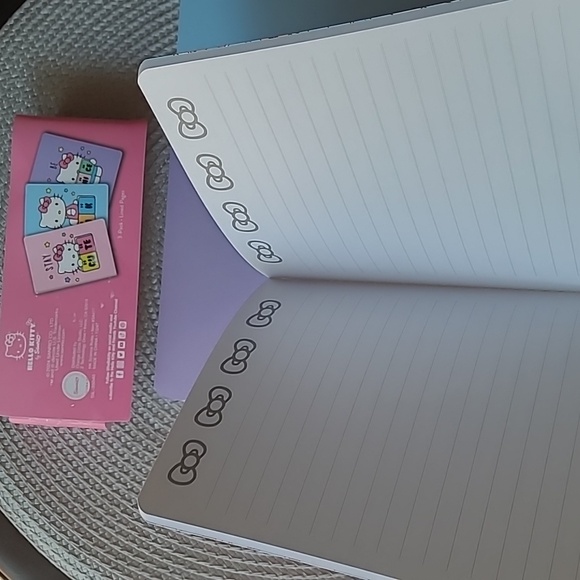 🎀Hello Kitty Notebook Trio - Picture 5 of 7